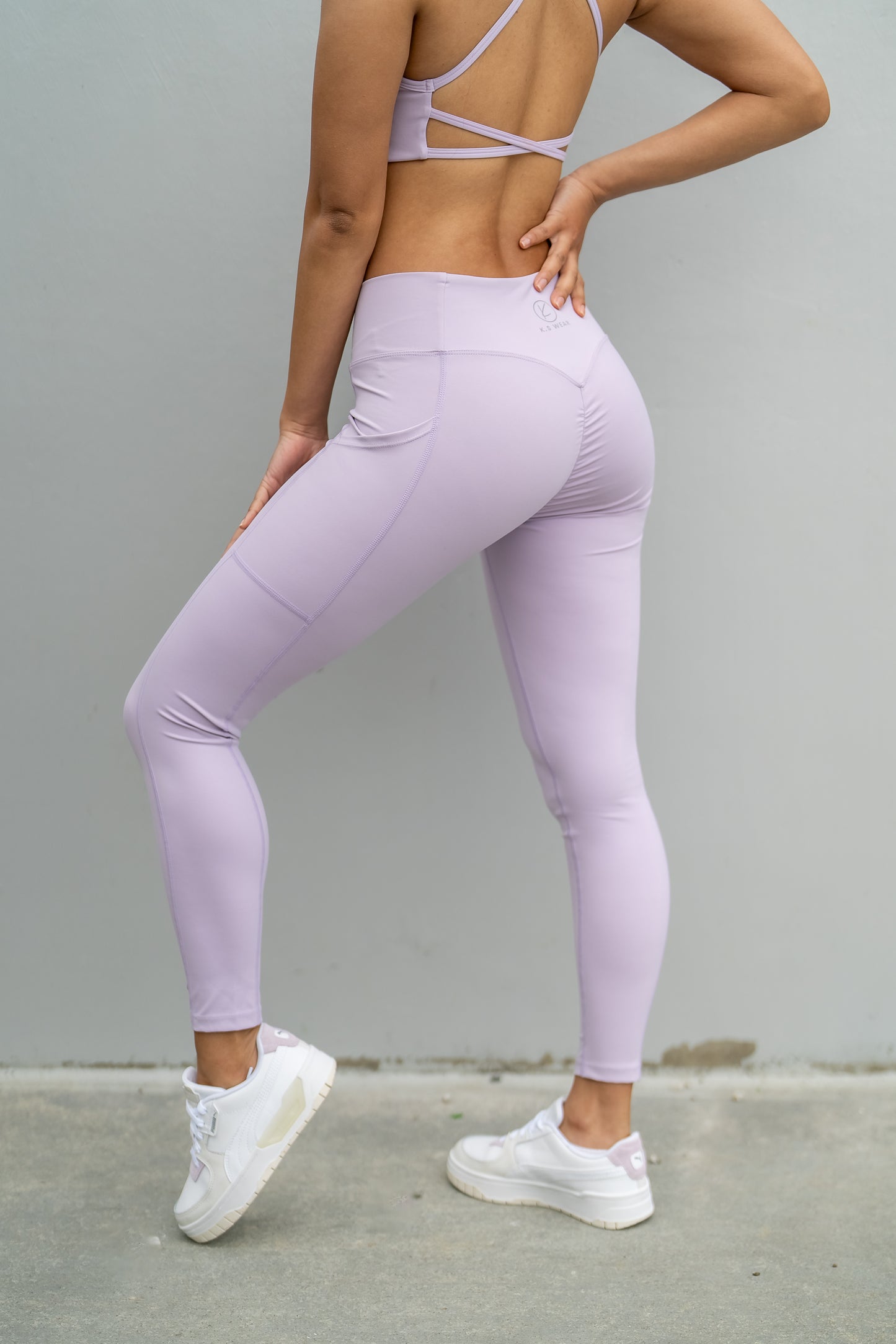 Wide Pocket Comfort Leggings